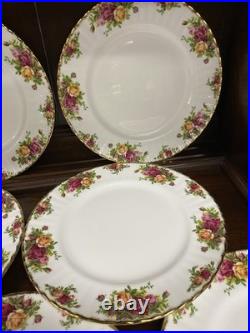 (10) ROYAL ALBERT OLD COUNTRY ROSES RIMMED 10 Dinner Plates Made In England