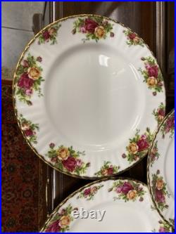 (10) ROYAL ALBERT OLD COUNTRY ROSES RIMMED 10 Dinner Plates Made In England