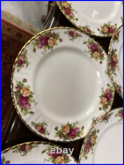 (10) ROYAL ALBERT OLD COUNTRY ROSES RIMMED 10 Dinner Plates Made In England