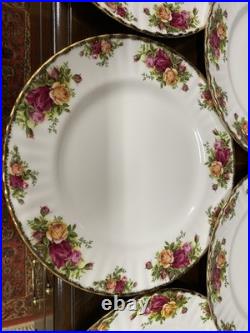 (10) ROYAL ALBERT OLD COUNTRY ROSES RIMMED 10 Dinner Plates Made In England