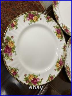 (10) ROYAL ALBERT OLD COUNTRY ROSES RIMMED 10 Dinner Plates Made In England