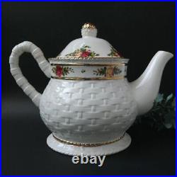 121A Royal Albert Old Country Rose Teapot