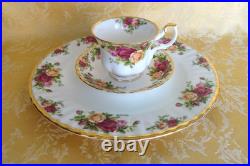 15 Pcs Royal Albert Old Country Roses Dinner Set