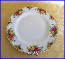 15 Pcs Royal Albert Old Country Roses Dinner Set