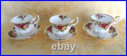 15 Pcs Royal Albert Old Country Roses Dinner Set