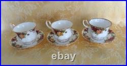 15 Pcs Royal Albert Old Country Roses Dinner Set