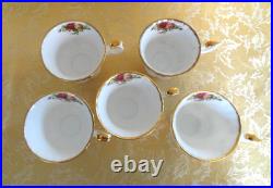 15 Pcs Royal Albert Old Country Roses Dinner Set