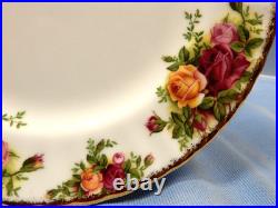 16 UNUSED Royal Albert Old Country Roses 8 1/8 Salad Plates withGold Trim ENGLAND