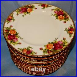 16 UNUSED Royal Albert Old Country Roses 8 1/8 Salad Plates withGold Trim ENGLAND