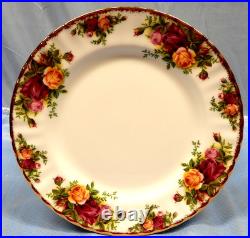 16 UNUSED Royal Albert Old Country Roses 8 1/8 Salad Plates withGold Trim ENGLAND