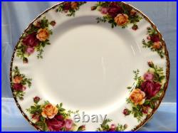 16 UNUSED Royal Albert Old Country Roses 8 1/8 Salad Plates withGold Trim ENGLAND