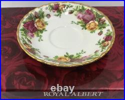 (16-sets) (32 pieces) Royal Albert Bone China Old Country Roses Tea Cup & Saucer