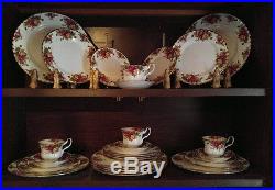 1960's Royal Albert English Bone China Old Country Roses 8 Place Settings WithMore