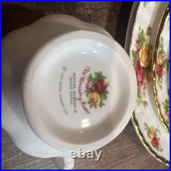 1962 Royal Albert Bone China England Old Country Roses 8 Place Settings 56 Pcs