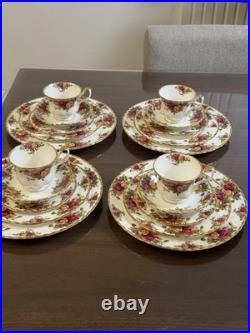 1962 Royal Albert Bone China Old Country Roses 5pc Place Settings 20 Pcs MINT 1962 Royal Albert Bone China Old Country Roses 5pc Place Settings 20 Pcs MINT