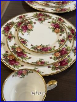 1962 Royal Albert Bone China Old Country Roses 5pc Place Settings 20 Pcs MINT