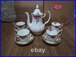 1962 Royal Albert Bone China Old Country Roses Teapot Set Made In England