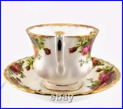 1962 Royal Albert Bone Old Country Roses Tea Cups and Saucers Set- 6 SETS 1962 Royal Albert Bone Old Country Roses Tea Cups and Saucers Set- 6 SETS