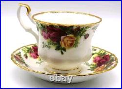 1962 Royal Albert Bone Old Country Roses Tea Cups and Saucers Set- 6 SETS 1962 Royal Albert Bone Old Country Roses Tea Cups and Saucers Set- 6 SETS