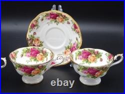 1962 Royal Albert Old Country Roses Rare Footed Cups & Saucers 6 Piece Lot