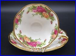 1962 Royal Albert Old Country Roses Rare Footed Cups & Saucers 6 Piece Lot