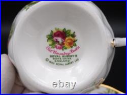 1962 Royal Albert Old Country Roses Rare Footed Cups & Saucers 6 Piece Lot