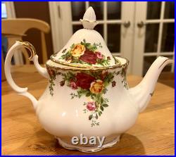 1962 Royal Albert Old Country Roses Tea Set Bone China 14 Pieces NEW