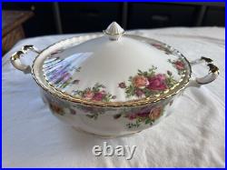 1962 Royal Albert Old Country Roses Vegetable Tureen