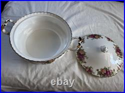 1962 Royal Albert Old Country Roses Vegetable Tureen