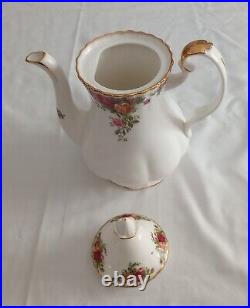 1962 Royal Albert Old Country Roses large 10 Coffee / Tea Pot with Lid