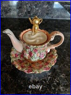1996 Royal Albert Old Country Roses Chintz Collection Teapot with Saucer