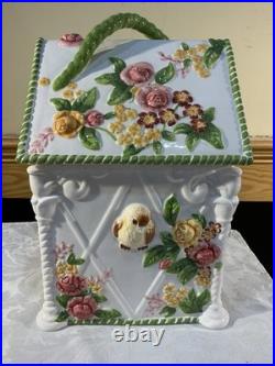 2001 Royal Albert Old Country Rose Seasons Of Color Birdhouse Cookie Jar Rare