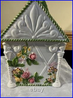 2001 Royal Albert Old Country Rose Seasons Of Color Birdhouse Cookie Jar Rare