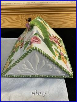 2001 Royal Albert Old Country Rose Seasons Of Color Birdhouse Cookie Jar Rare