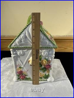 2001 Royal Albert Old Country Rose Seasons Of Color Birdhouse Cookie Jar Rare