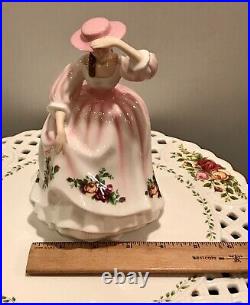 2007 Royal Doulton Old Country Roses Pretty Ladies Figurine Spring Bloom Hn5028