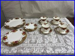 20 Piece Set Royal Albert Old Country Roses 5 Piece Place Setting, Set of 4
