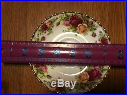 20 pieces (4, 5 place sets) Royal Albert Old Country Roses Bone China England