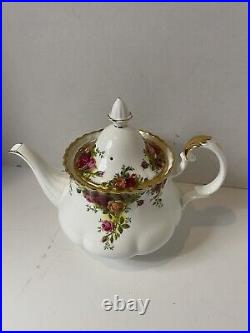 (2 Pieces) Royal Albert Old Country Roses Teapot with Tile