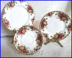 (2) Royal Albert Old Country Roses Plate Setting Dinner, B&B, Salad, Saucer Plates