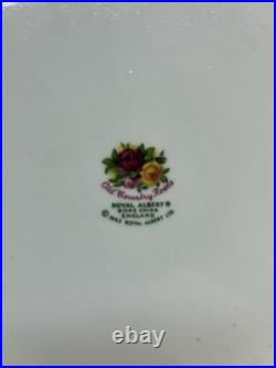 34 Pieces 1962 Royal Albert Old Country Roses Plates, Tea Cups, Sugar Bowl
