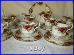 43pc Royal Albert Old Country Roses Montrose Shape Tea Set
