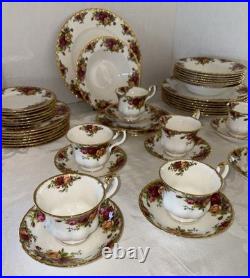 48 Pc Royal Albert Old Country Roses Service For 8-6 Piece Place Setting EUC