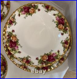 48 Pc Royal Albert Old Country Roses Service For 8-6 Piece Place Setting EUC