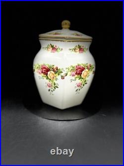 4 LOT Royal Albert Old Country Roses Planter Serving tray Biscuit jar Xmas tree