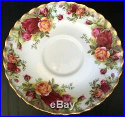 4 Royal Albert Old Country Roses 5 Piece Place Settings 20 Pieces In Total