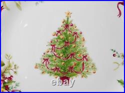 4 Royal Albert Old Country Roses Christmas Tree Pattern Dinner Plates