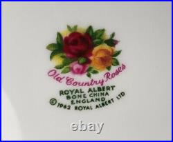 4 pc SetRoyal Albert Old Country Roses Tea Teapot, Creamer & Sugar Bowl 1962