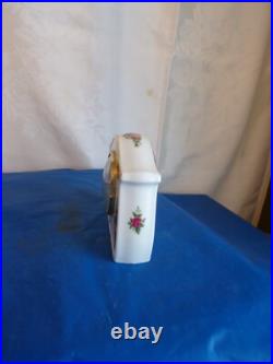 5Royal Albert Old Country Roses China 22K Gold Trim Quartz Mantle ClocksAS IS 5Royal Albert Old Country Roses China 22K Gold Trim Quartz Mantle ClocksAS IS