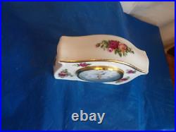 5Royal Albert Old Country Roses China 22K Gold Trim Quartz Mantle ClocksAS IS 5Royal Albert Old Country Roses China 22K Gold Trim Quartz Mantle ClocksAS IS